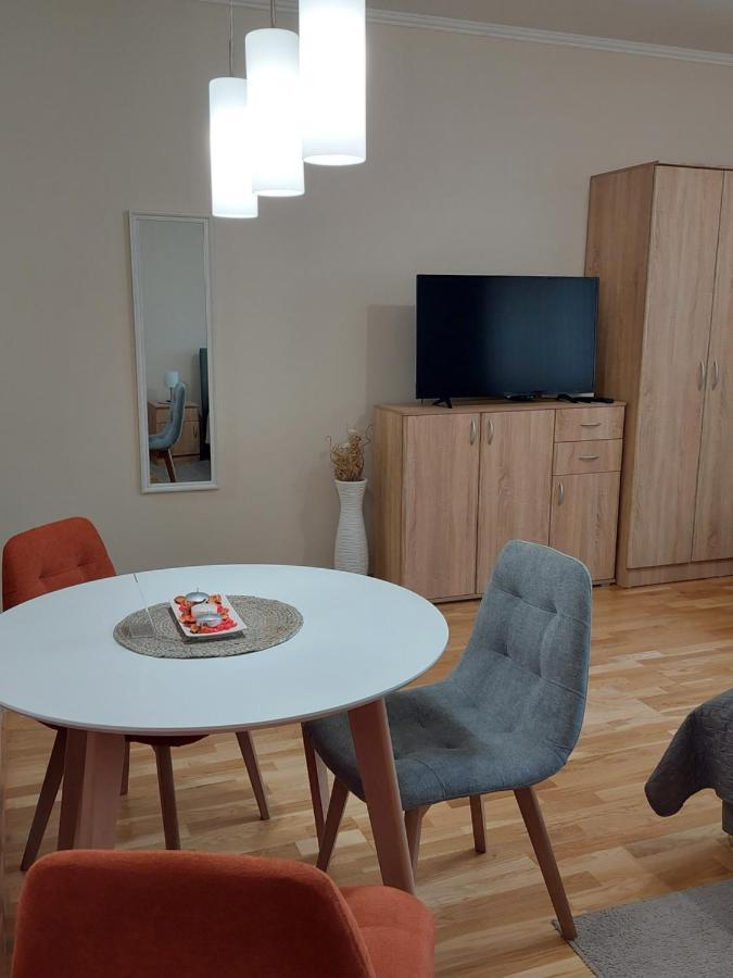 Apartman Miluro Szabadka Kültér fotó