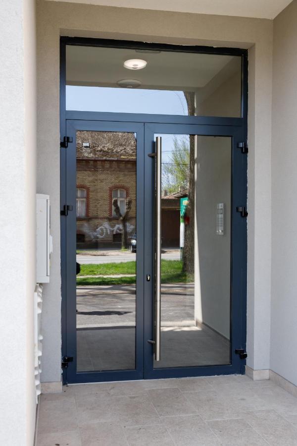 Apartman Miluro Szabadka Kültér fotó